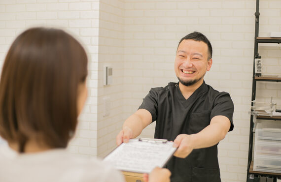 だるい。。。重い。。。そんな肩甲骨まわりをしっかりとはがせるのは、南八幡オハナ整骨院